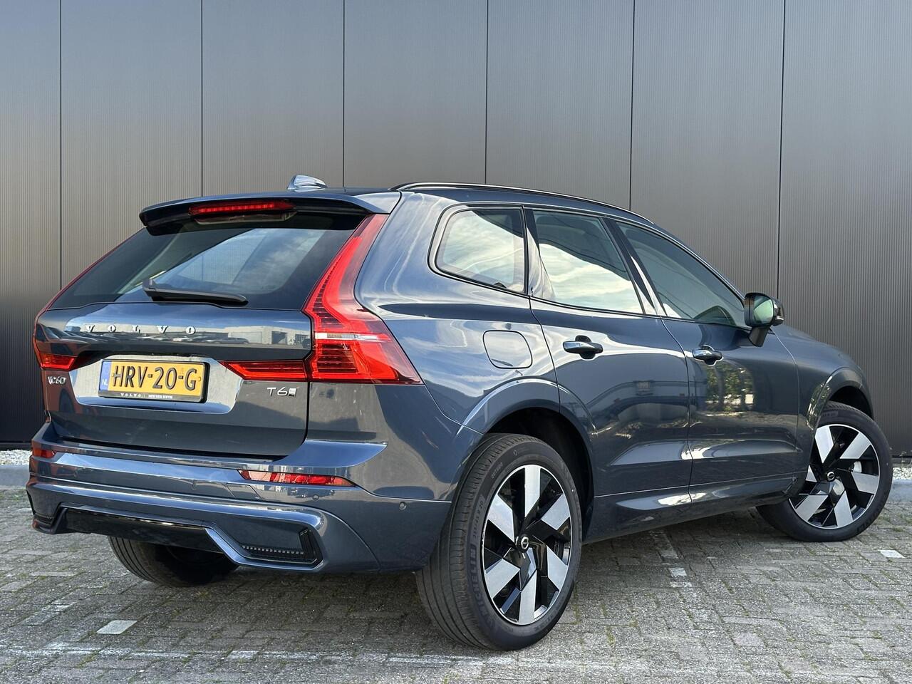 Volvo XC60 2.0 T6 Plug-in hybrid AWD Ultra Dark 360 Camera / Head-up display / Harman Kardon audio / trekhaak / Panorama dak / stoel- en stuurverwarming / leer
