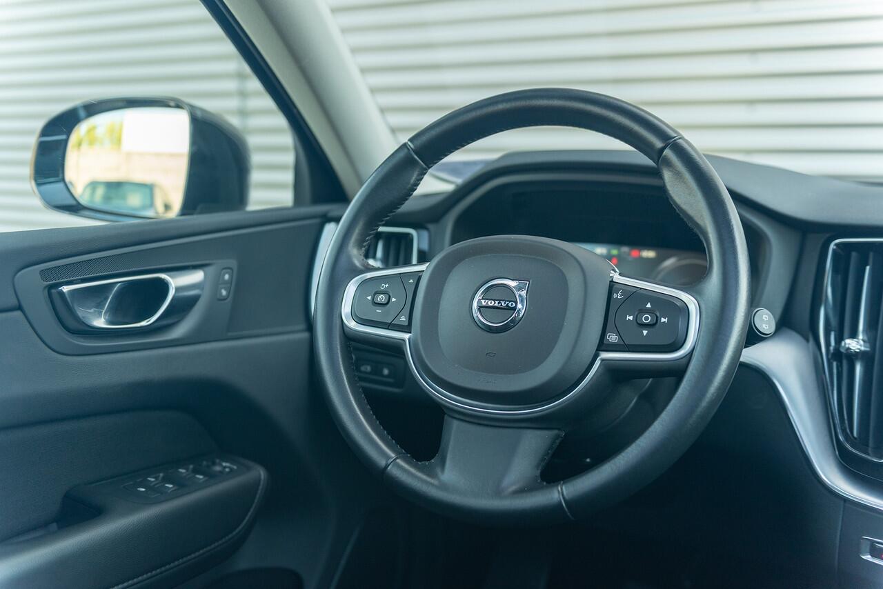 Volvo XC60 T6 Aut. Inscription Navigatie Panoramadak 340pk