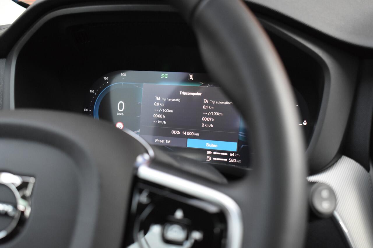 Volvo XC60 T6 350PK Plug-in hybrid AWD Plus Dark | 360 Camera | Trekhaak | 21'' |