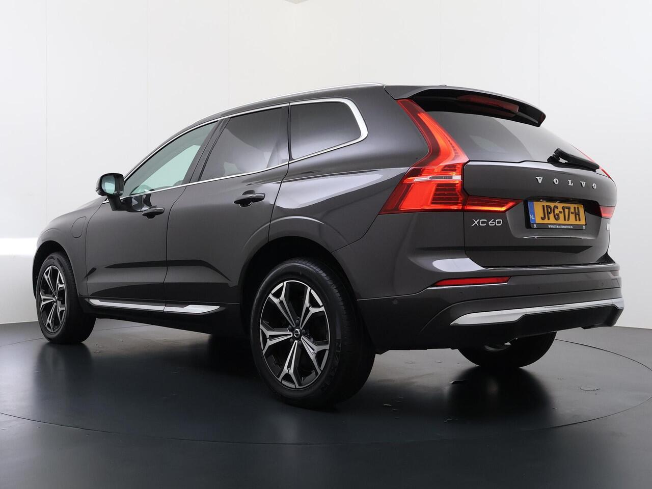 Volvo XC60 2.0 T6 Plug-in hybrid AWD Inscription Expression VAN: 41.900,- VOOR: 37770,- UW EINDEJAARSVOORDEEL: 4,130,- Mega Vol! 360° Camera | Harman Kardon | Leder | Stoel+Stuurverwarming | Panoramadak | Trekhaak | 12 mnd Bovag Garantie