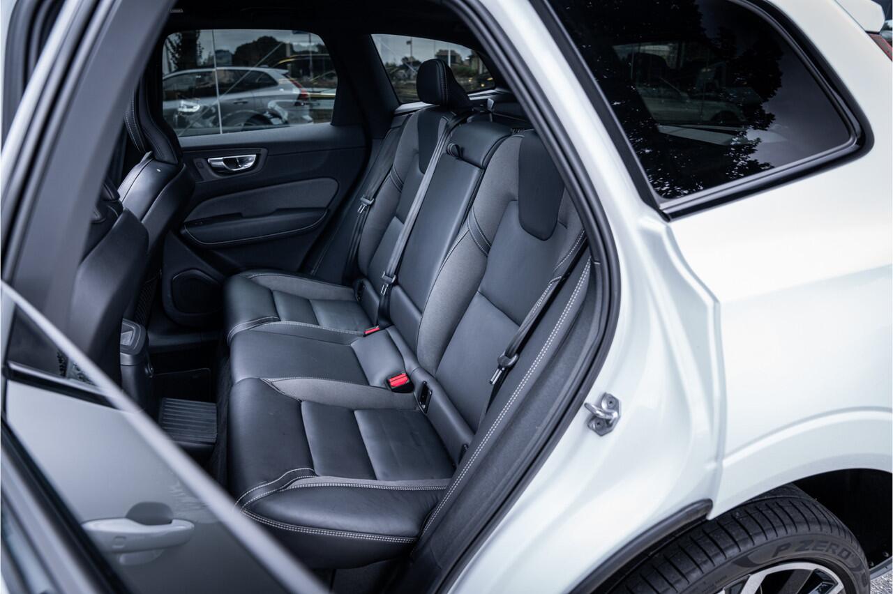 Volvo XC60 2.0 T6 Recharge AWD R-Design ** Luchtvering ** Panodak ** 360 HUD ** Trekhaak