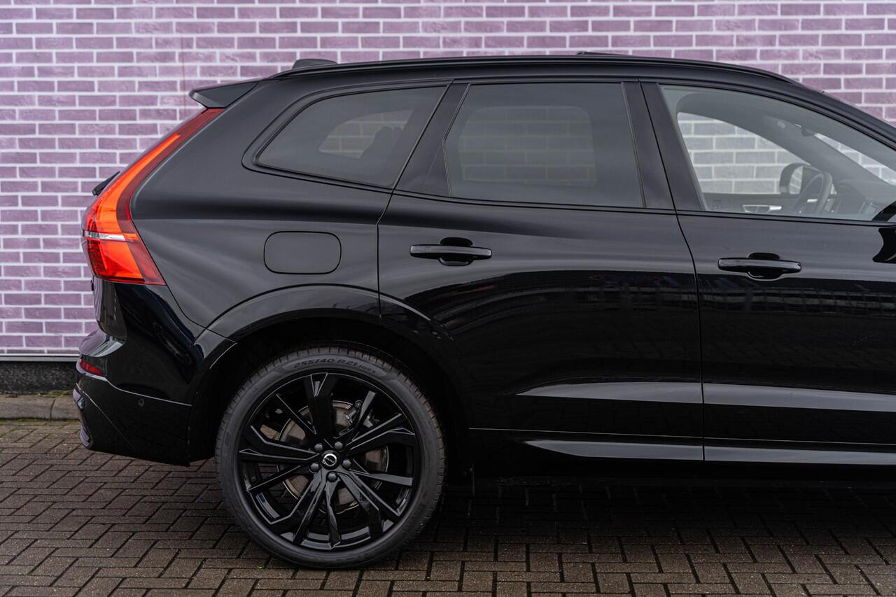 Volvo XC60 2.0 T6 Plug-in hybrid AWD Plus Black Edition | Bowers & Wilkins | Adaptieve Cruise | Stoel-/Stuurverwarming | Trekhaak | Panoramadak | 360 Camera | BLIS | Head-Up Display |
