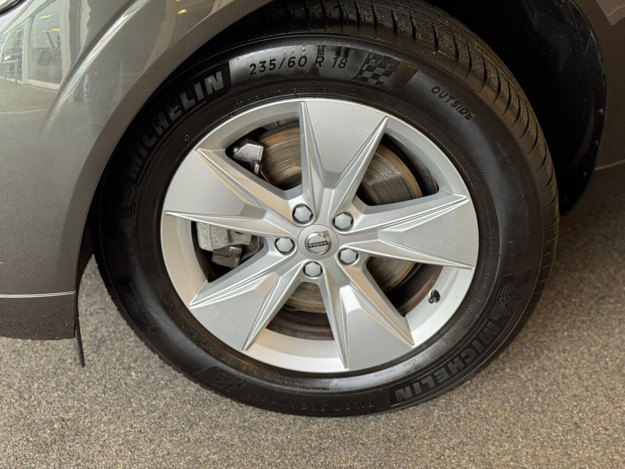 Volvo XC60 2.0 B4 Business Pro