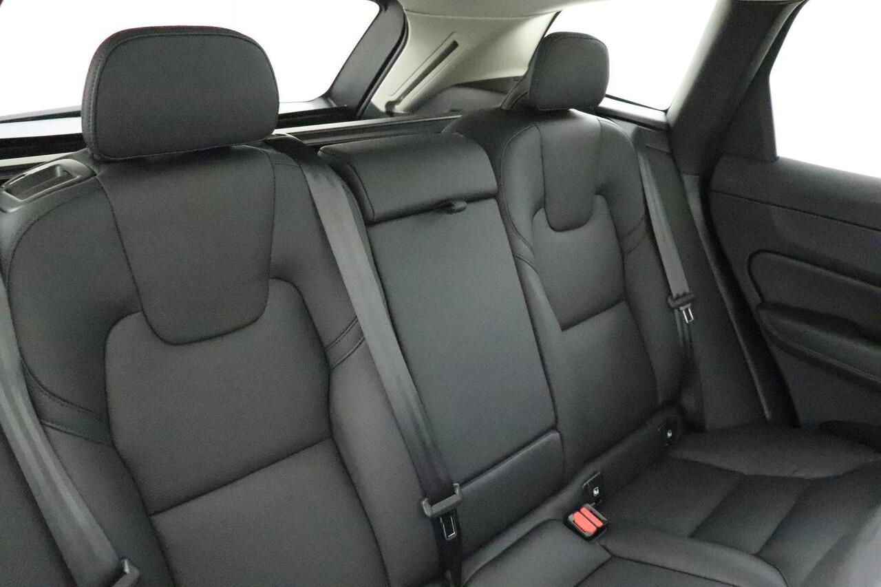 Volvo XC60 T6 AWD RECHARGE PLUS DARK *INCL. SERVICEPLAN 2JR!* -PANO.DAK|HARMAN/KARDON|ADAP.LED|STANDKACHEL|CLIMATE|TREKHAAK