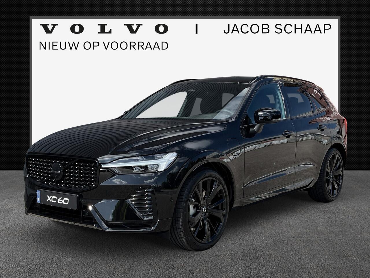 Volvo XC60 T6 Plug-in hybrid AWD Plus Black Edition / Uit voorraad leverbaar / Luchtvering / 360 Camera / 21" Velgen