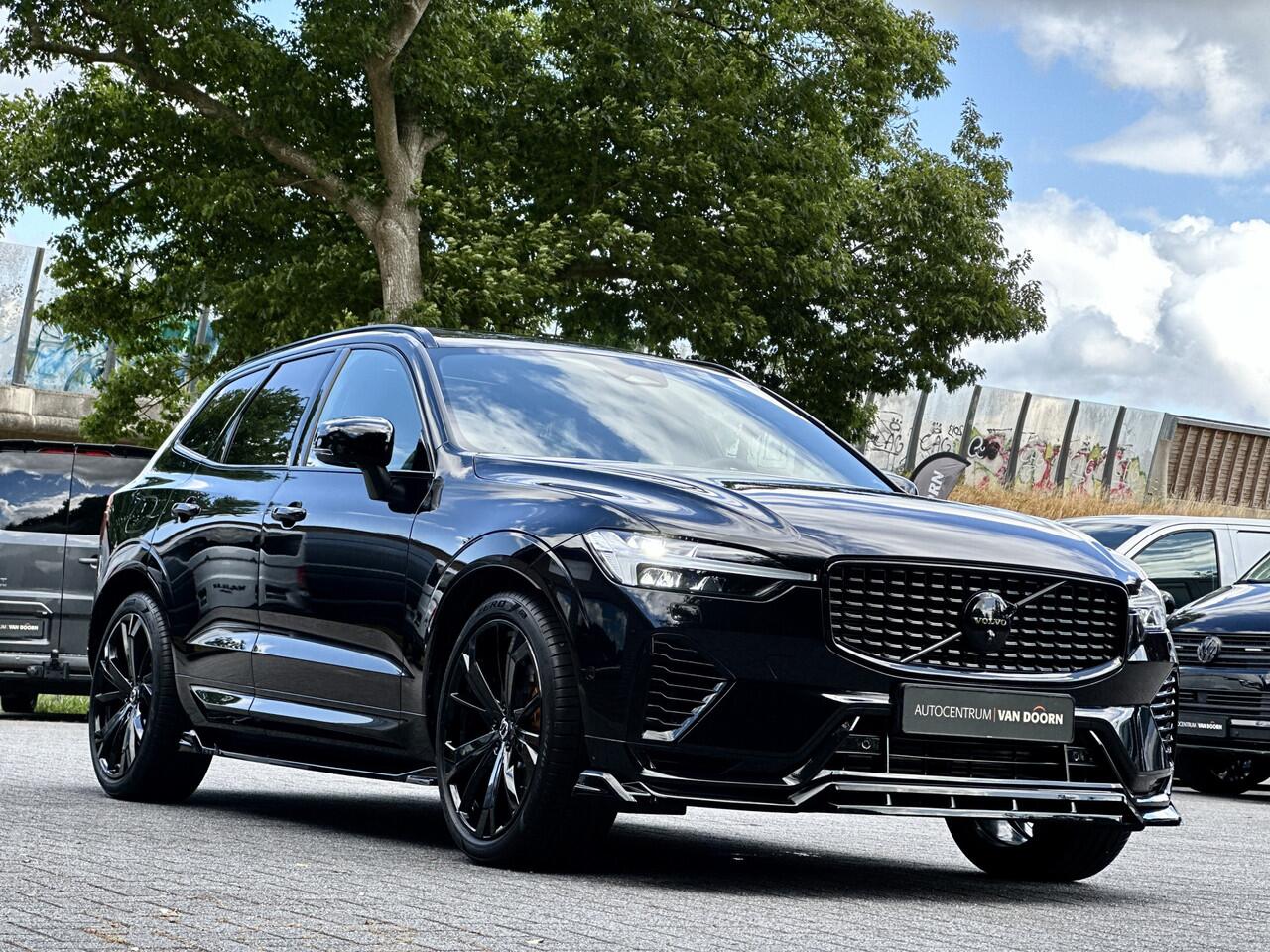Volvo XC60 2.0 T8 Hybrid | AWD | Dark Label | Panodak | Stoelverw/ventilatie | Luchtvering | 21" | Adapt Cruise | Trekhaak | Leer | Inc. btw