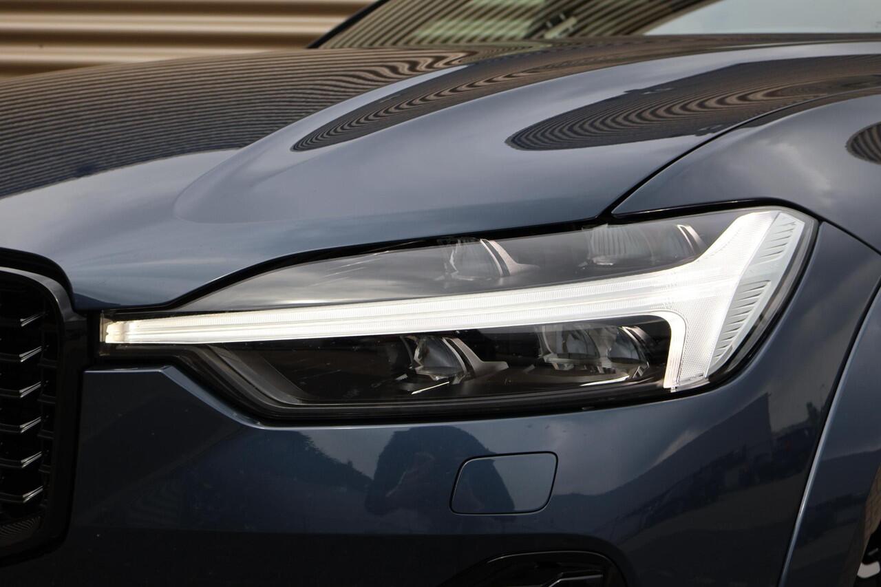 Volvo XC60 T6 Plug-in hybrid AWD Ultra Dark | Full option | Luchtvering | Bowers & Wilkins | Massage/ventilatie stoelen