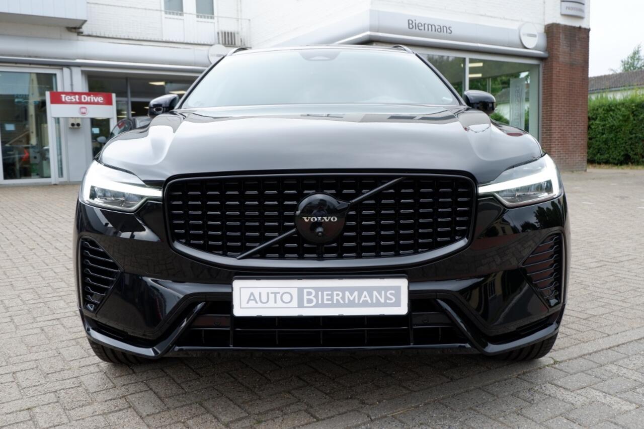 Volvo XC60 2.0 T6 AWD Plug in Hybrid 350PK Plus Black Edition Long Range