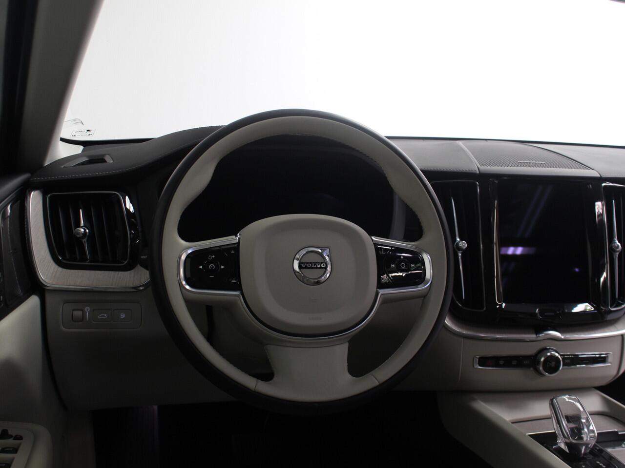 Volvo XC60 T6 Plug-in hybrid AWD Inscription | Rijklaarprijs | Long Range | Stoelventilatie |