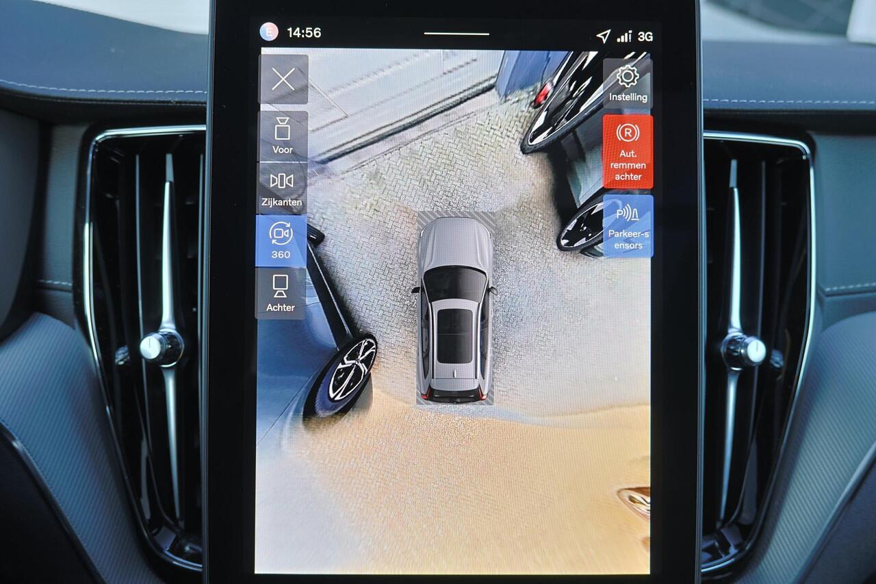 Volvo XC60 T6 Recharge AWD Ultra Black Edition - Panorama/schuifdak - IntelliSafe Assist & Surround - 360º Camera - Harman/Kardon audio - Adaptieve LED koplampen - Verwarmde voorstoelen, stuur & achterbank - Parkeersensoren voor & achter - Elektr. bedienb. voorstoel