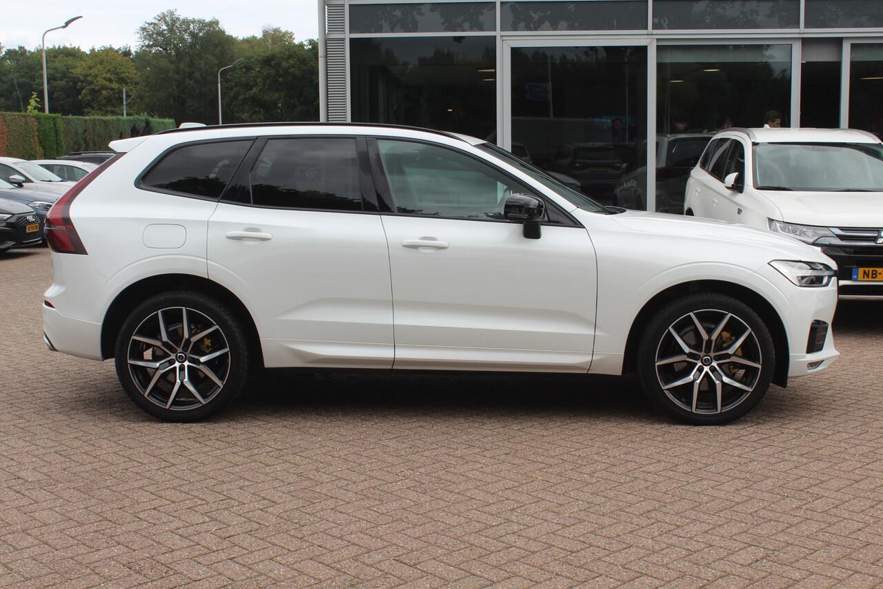 Volvo XC60 2.0 T5 AWD Inscription / Trekhaak / Camera / Leder / 20'' / Navigatie / Dodehoek / DAB / Cruise Control