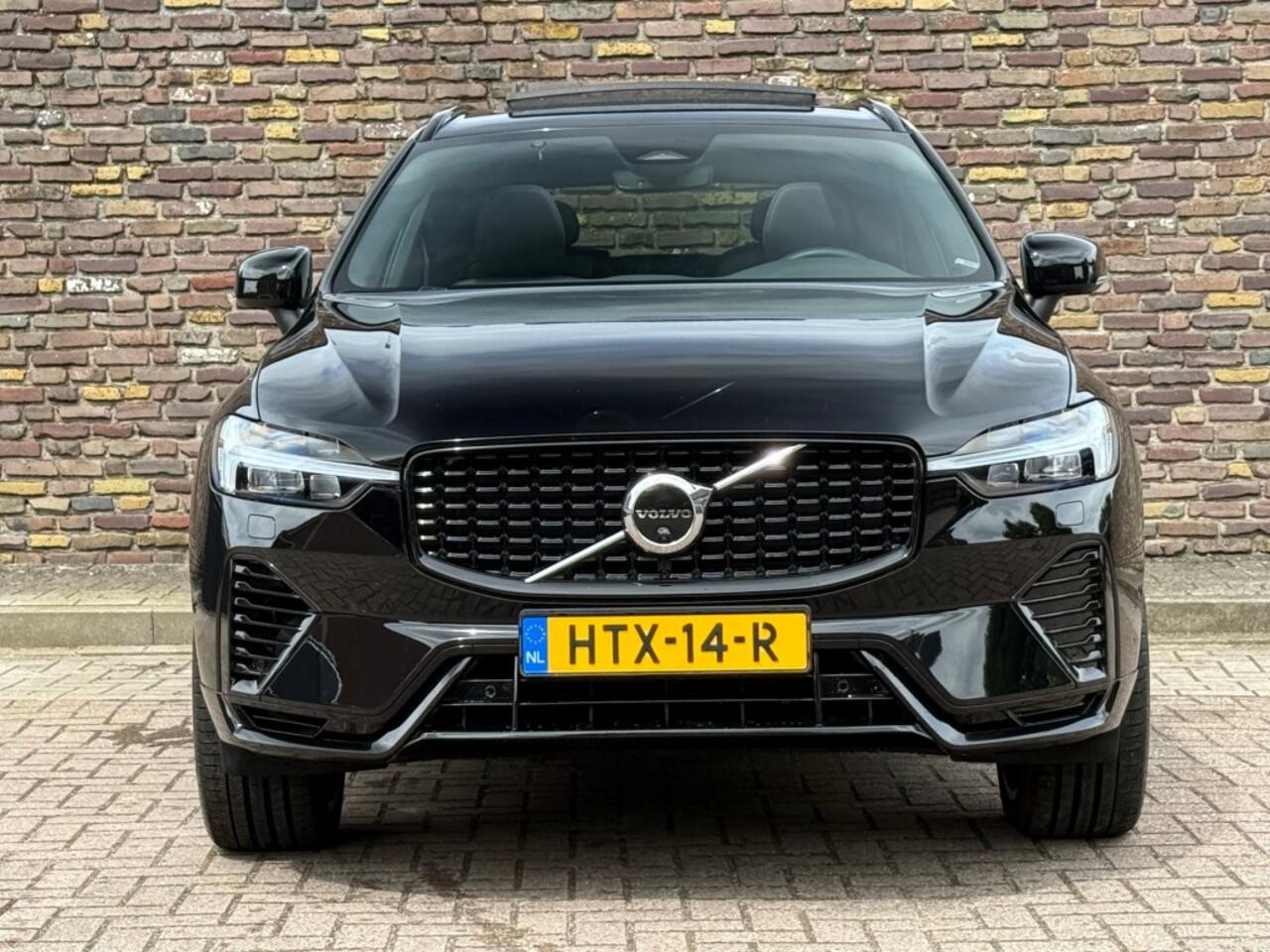 Volvo XC60 2.0 T6 R DESIGN RECHARGE Long Range Panodak ACC 21 Inch