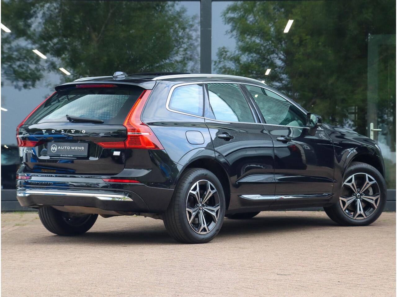 Volvo XC60 T6 AWD Inscription Long Range 350PK ACC Panoramadak 19 inch
