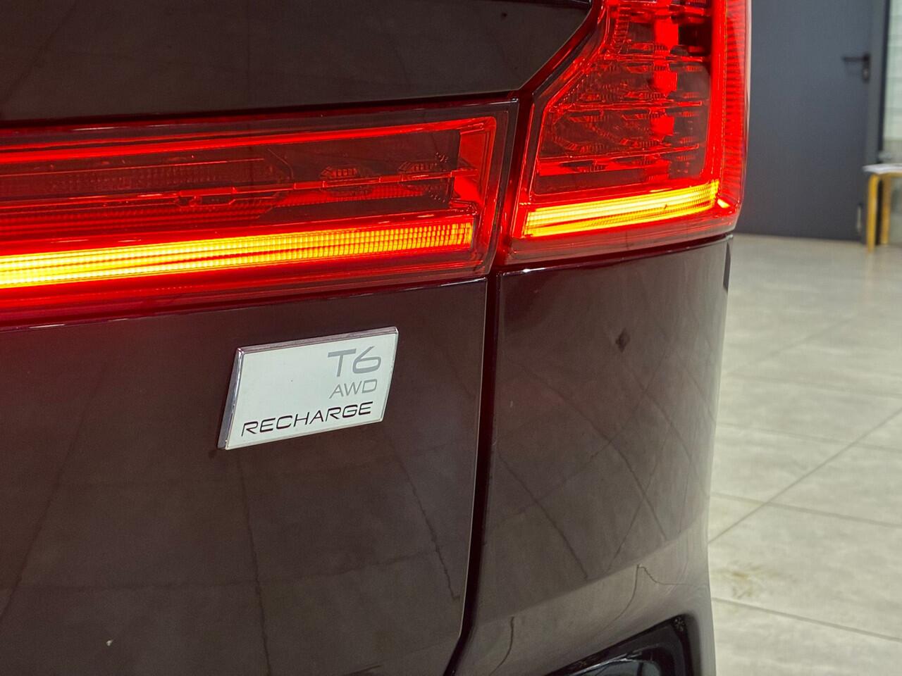 Volvo XC60 T6 Aut. Long Range Plug-in Hybrid Leder Parkeercamera 350pk