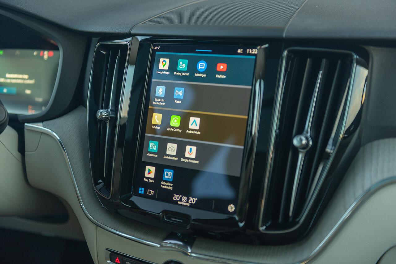 Volvo XC60 T6 Aut. Long Range Plus Bright Leder ACC 360Camera 350pk