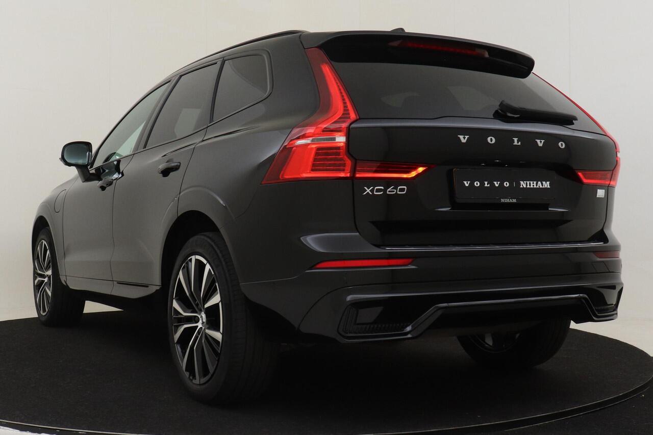 Volvo XC60 T6 RECHARGE AWD ULTIMATE DARK -PANO.DAK|PRIVACY.GLAS|360°CAM|TREKHAAK|HARMAN/KARDON