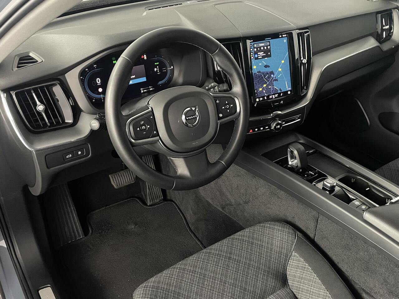 Volvo XC60 2.0 T6 Plug-in hybrid AWD Inscription Panoramadak | Elektrische kofferklep