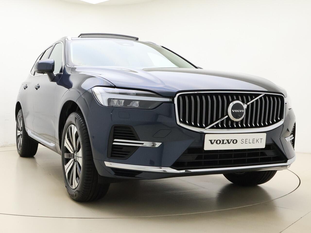Volvo XC60 T6 350pk AWD Plus Bright / Harman Kardon audio / Camera rondom / Elektrisch verstelbare stoelen /