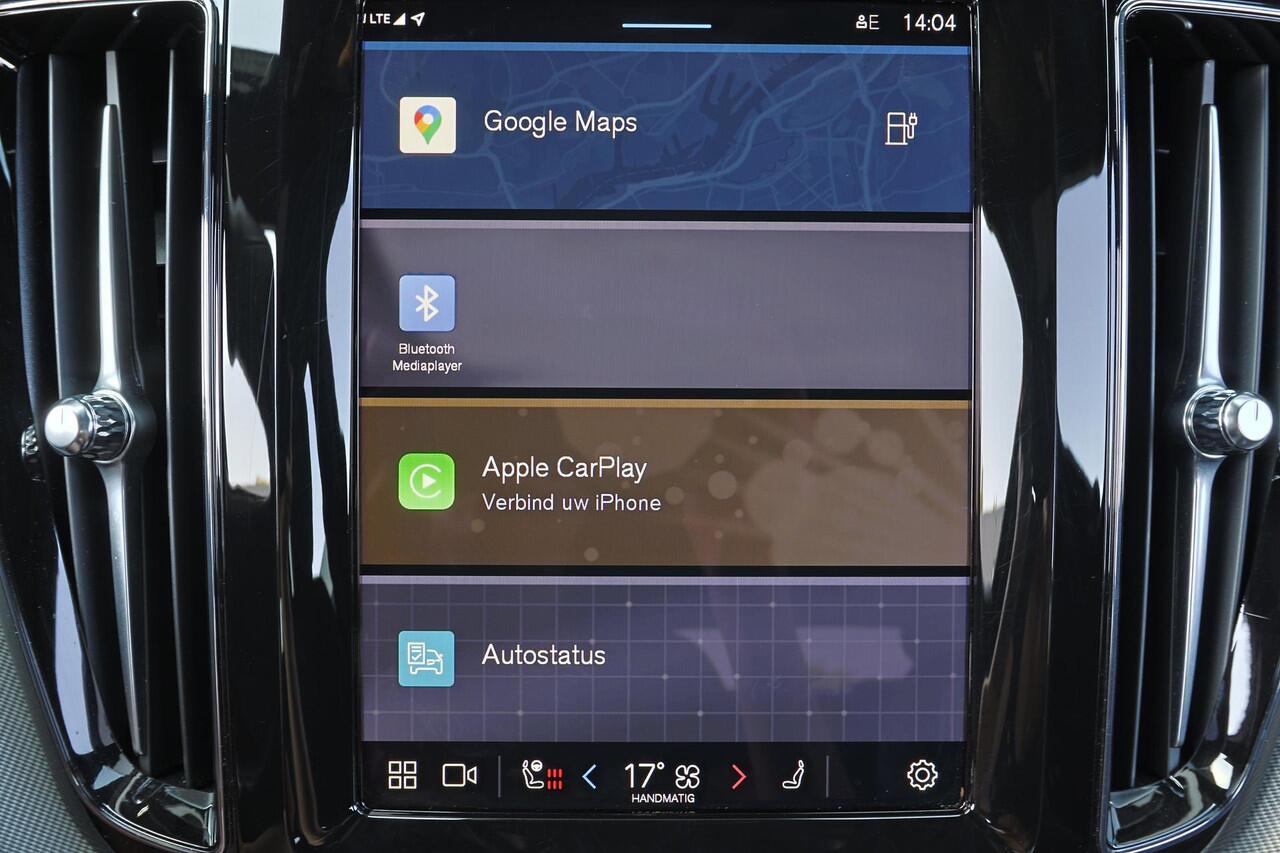 Volvo XC60 T8 Recharge AWD Black Edition Ultra - Luchtvering - Bowers & Wilkins Audio - IntelliSafe Assist & Surround - 360º Camera - Adaptieve LED koplampen - Verwarmde voorstoelen, stuur & achterbank - Parkeersensoren voor & achter - Elektr. bedienb. voorstoelen m