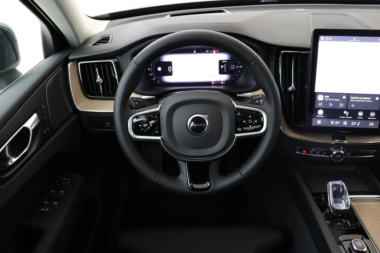 Volvo XC60 II T6 PLUG-IN HYBRID AWD ULTRA BRIGHT *NIEUW!* -PANO.DAK|HARMAN/KARDON|360°CAM|ADAP.LED|HEAD-UP DISP.|PRIVACY.GLAS|FACELIFT