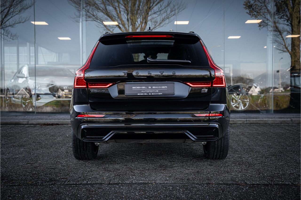 Volvo XC60 T6 Recharge AWD Plus Black Edition ** Panodak ** Trekhaak ** H&K
