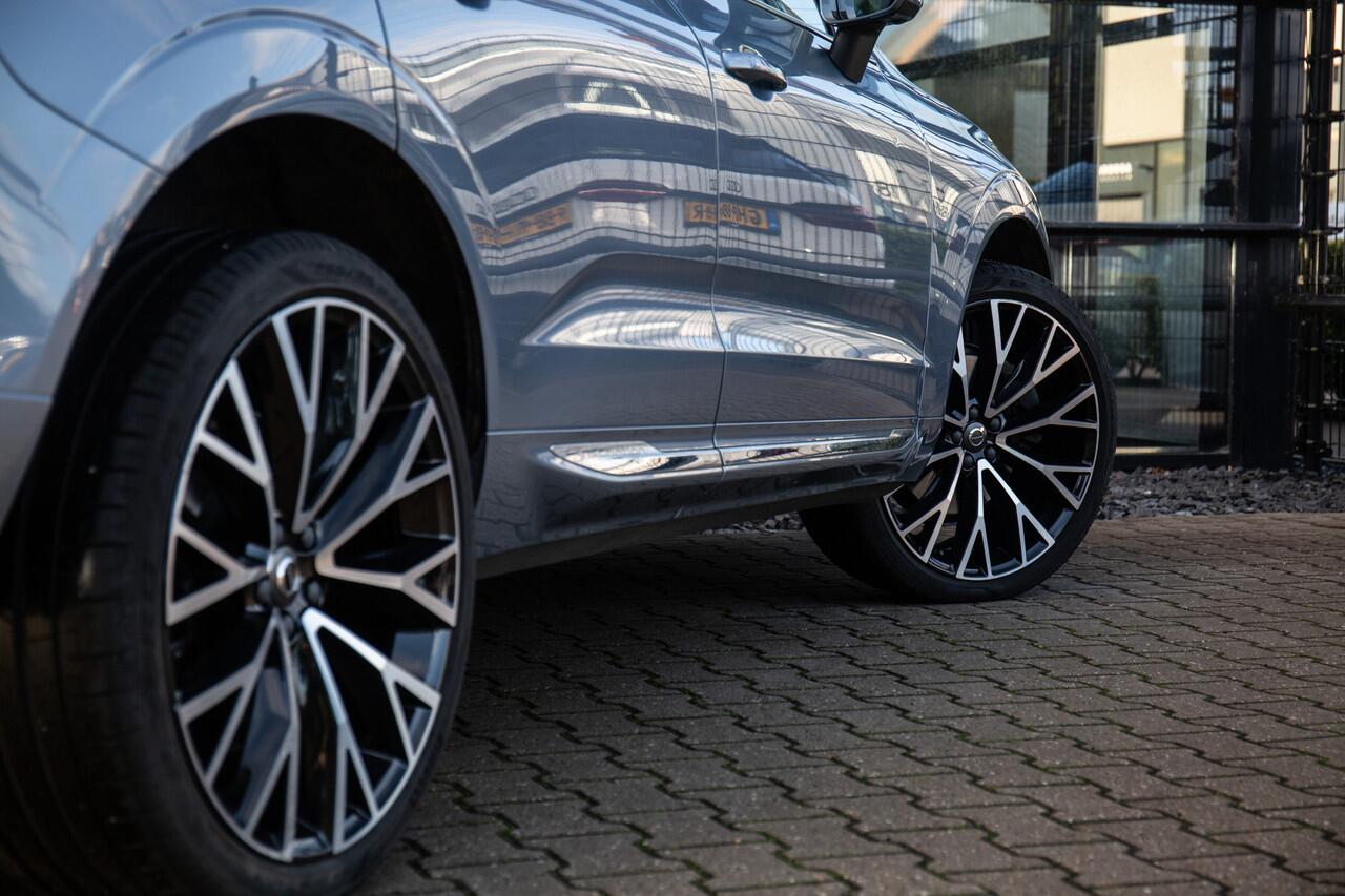 Volvo XC60 2.0 T5 Inscription , Luchtvering, Panoramadak, Trekhaak, Head-up Display,