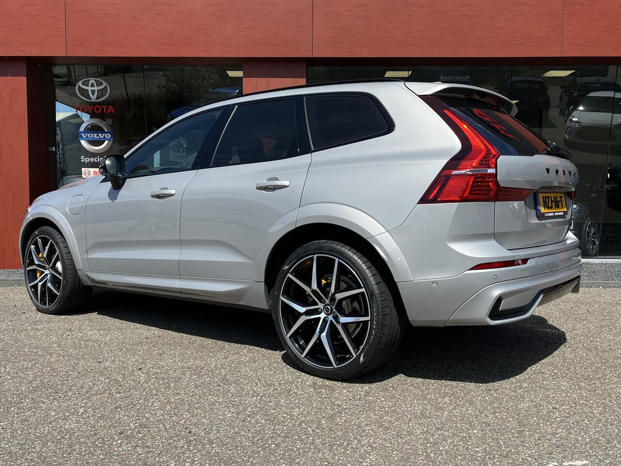 Volvo XC60 2.0 T8 Plug-in hybrid AWD Polestar Engineered | Bowers&Wilkins | Pano | 22 Inch | Head-Up | 360° Camera