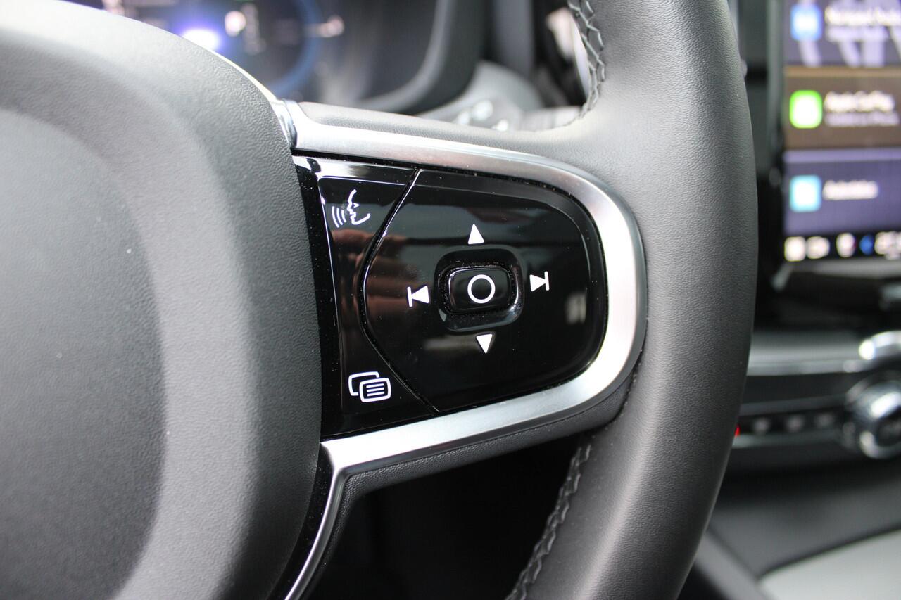 Volvo XC60 2.0 T8 Plug-in hybrid AWD Plus Dark | Head-Up | H&K | Panoramadak | 360 Camera