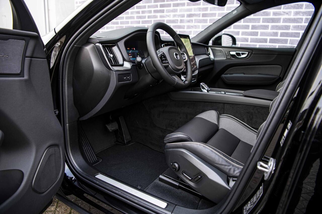 Volvo XC60 2.0 T6 Plug-in hybrid AWD Plus Black Edition | Luchtvering | Keyless Entry | Head-up Display | Panoramadak | Harman Kardon Audio | 360 Camera | Donker Glas | Elek. Verst. Voorstoelen