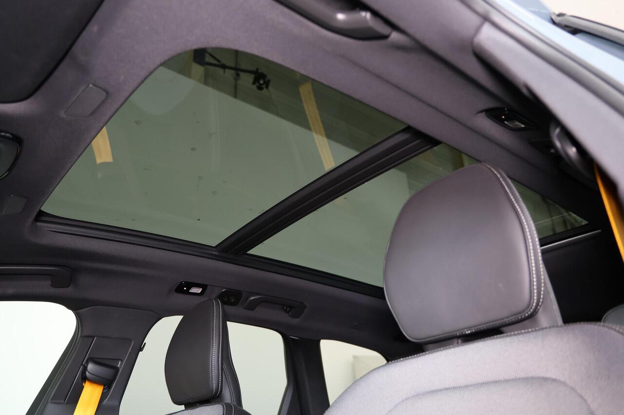 Volvo XC60 T8 Recharge AWD Polestar Engineered - Panorama/schuifdak - IntelliSafe Assist & Surround - 360º Camera - Harman/Kardon audio - Adaptieve LED koplampen - Verwarmde voorstoelen, stuur & achterbank - Parkeersensoren voor & achter - Elektr. bedienb. voorstoel