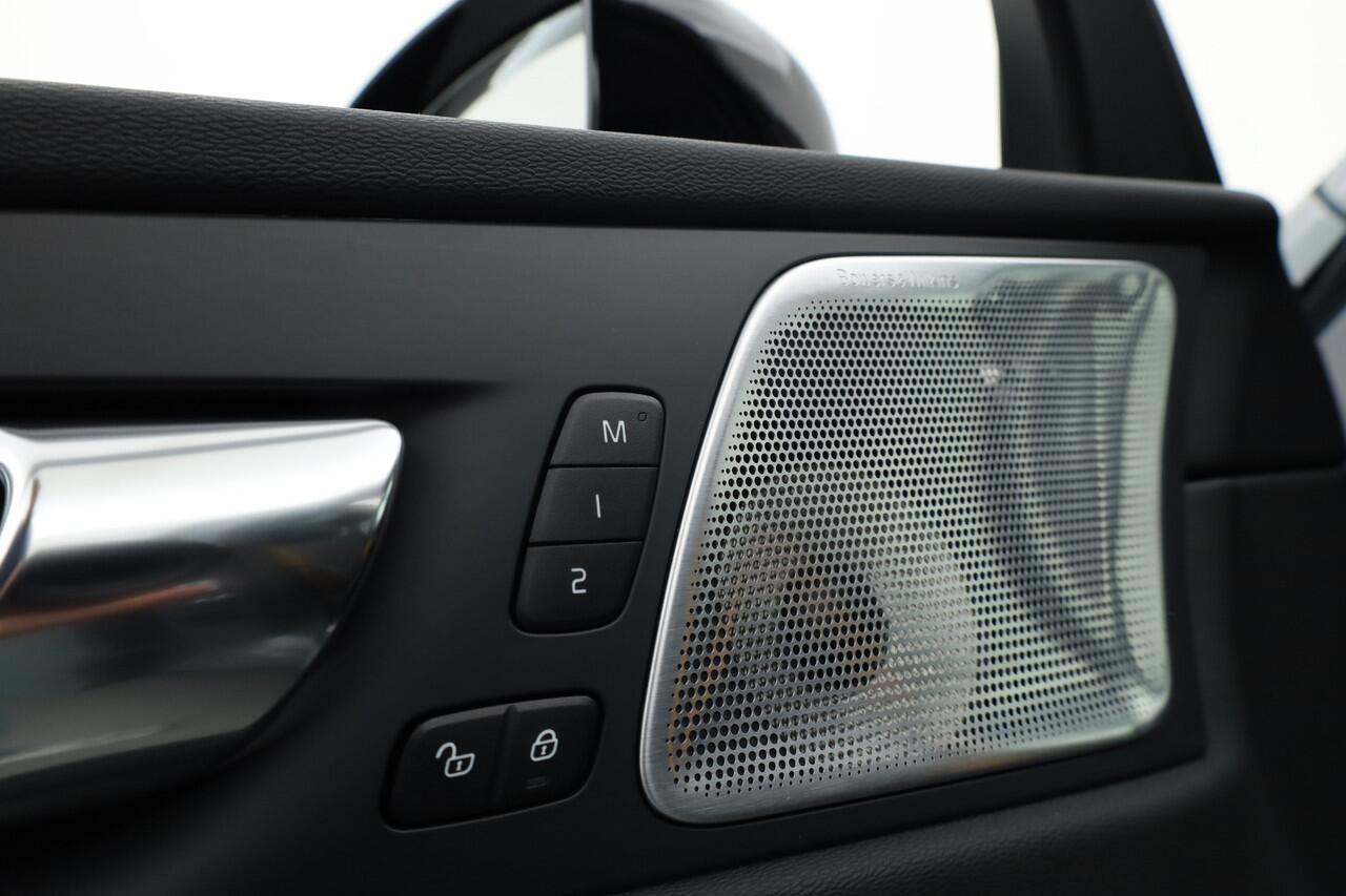 Volvo XC60 T8 Recharge Polestar Engineered | Pano | Öhlins | Bowers & Wilkins | HUD | Elek. Trekhaak | 360cam | 22''