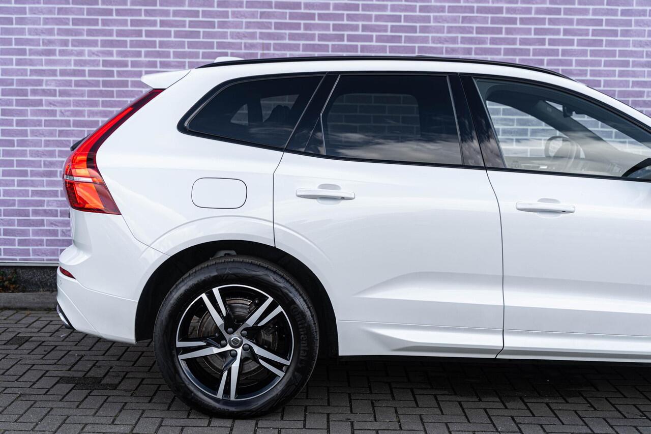 Volvo XC60 T8 Twin Engine AWD R-Design | Navi | Schuif-/Kanteldak | Stoelverwarming | Adaptieve Cruise | Harman Kardon Audio | Getint Glas | DAB | BLIS | Park Assist | Camera | Voorruit Verwarming | Keyless | LED