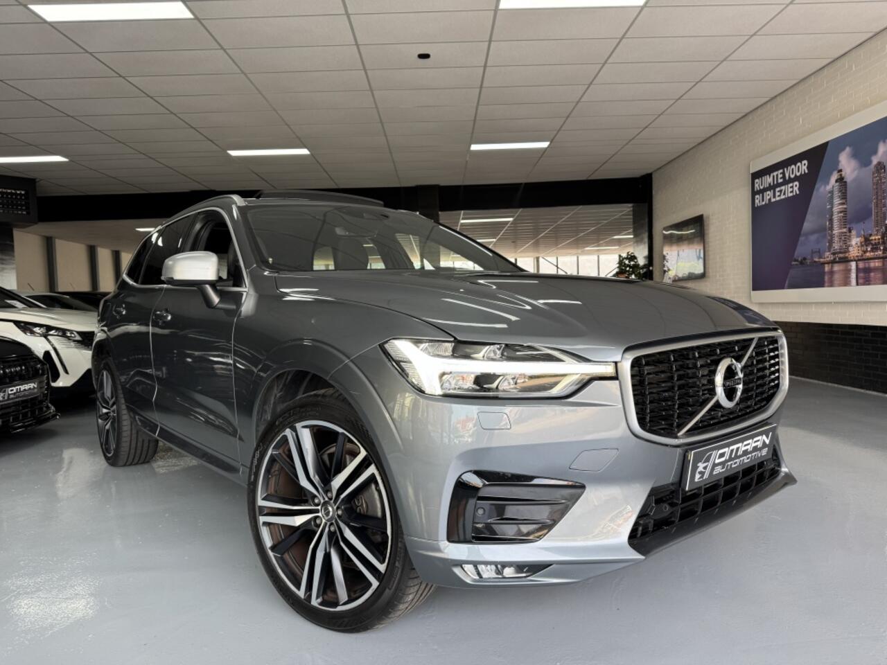 Volvo XC60 2.0 D5 AWD R-Design 236PK PANO HUD ACC