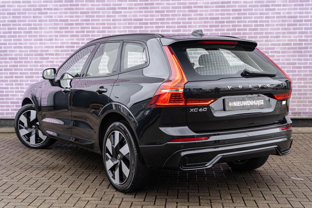 Volvo XC60 2.0 T6 Plug-in hybrid AWD Plus Dark | Long Range | Harman Kardon Audio | Schuif- / Kanteldak | Head Up Display | Stoel- / Stuurverwarming | Power Seats | Keyless | Parkeerverwarming | Dodehoek Detectie | Elektrische achterklep |