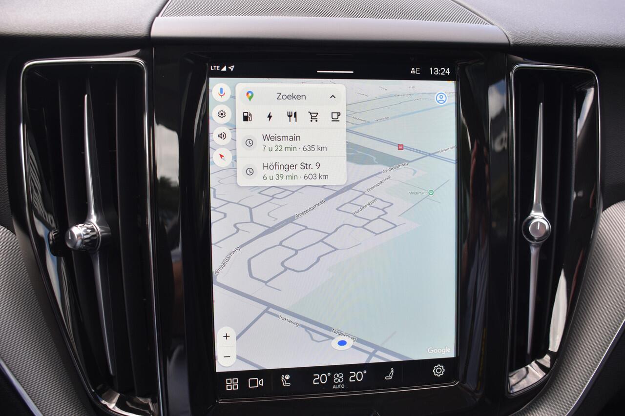 Volvo XC60 T8 AWD 455PK Plug-in hybrid Plus Bright | Leer | Pano Dak | Key Less | Park Assist Camera |