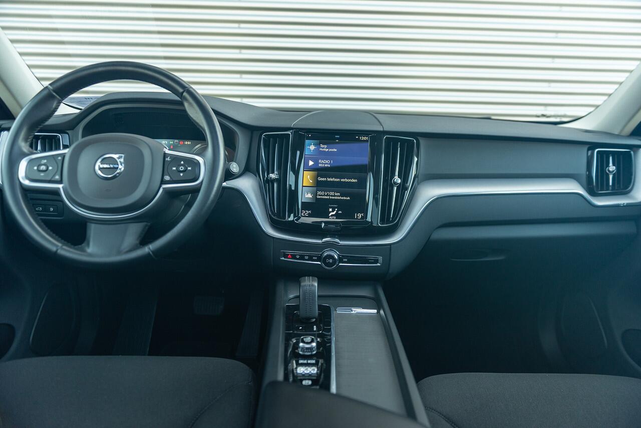 Volvo XC60 T6 Aut. Inscription Navigatie Panoramadak 340pk