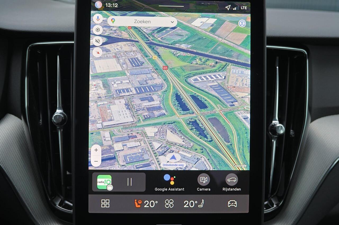 Volvo XC60 T6 Plug-in hybrid AWD Business Edition - FACELIFT - Adaptive Cruise Control - 360 graden camera - Google Infotainment - Harman Kardon Audio - Verwarmbaar stuurwiel - Verwarmbare voorstoelen - Verwarbare achterbank