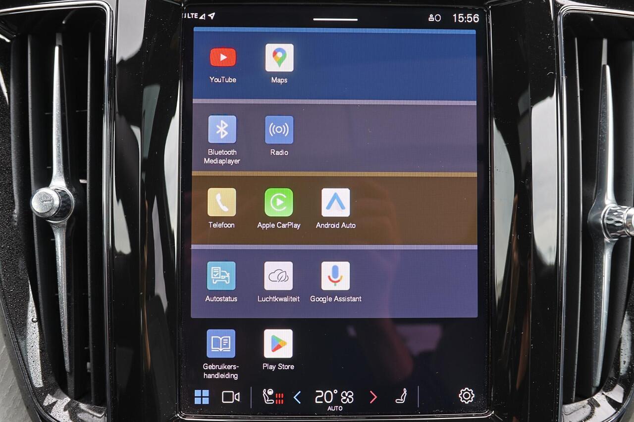 Volvo XC60 T8 Recharge AWD Ultra Dark - Luchtvering - B&W Audio - Panorama/schuifdak - IntelliSafe Assist & Surround - 360º Camera - Adaptieve LED koplampen - Verwarmde voorstoelen, stuur & achterbank - Parkeersensoren voor & achter - Elektr. bedienb. voorstoelen me