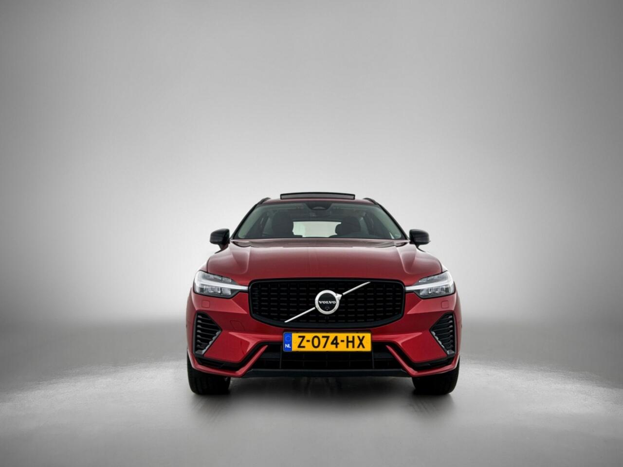 Volvo XC60 2.0 T6 Plug-in hybrid AWD Ultimate Dark | 360 camera | Adative