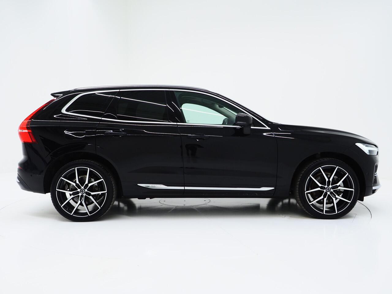 Volvo XC60 2.0 T6 Recharge AWD Ultimate Long Range | Panoramadak | Pilot Assist | Harman/Kardon | 360 | Head Up