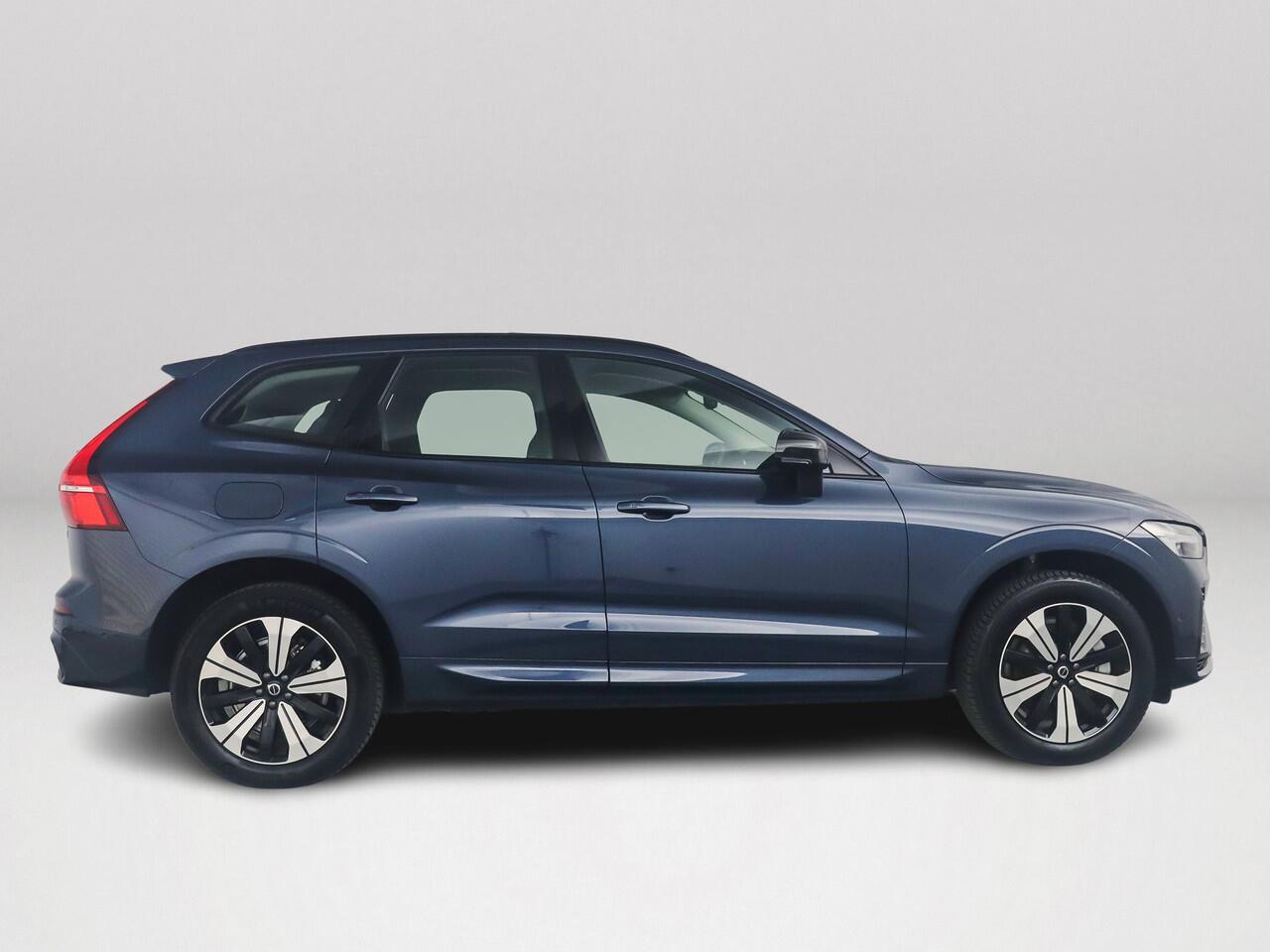 Volvo XC60 T6 Plug-in hybrid AWD Plus Dark | Panoramadak | 360º camera | Stoel- en Stuurverwarming | Trekhaak