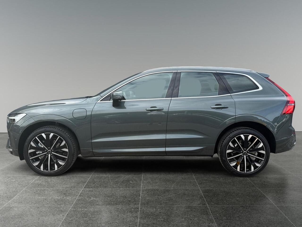 Volvo XC60 2.0 T6 Plug-in hybrid AWD Ultra Bright | Luchtvering | Cardamom Interieur | Harman/Kardon Audio | Panoramadak |