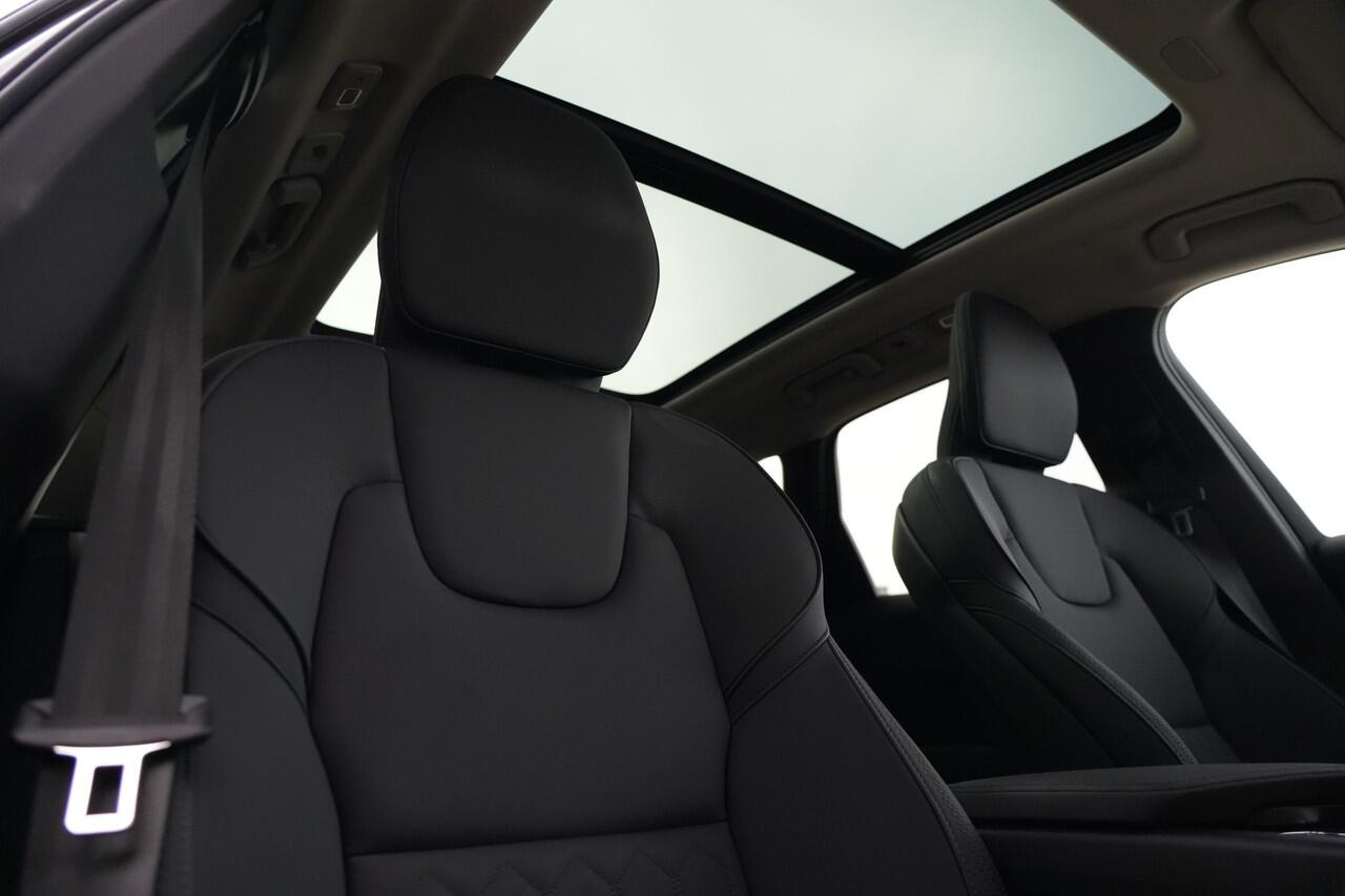Volvo XC60 2.0 T6 Plug-in hybrid AWD Plus Dark FACELIFT 350pk Panoramadak/HarmanKardon/360Camera