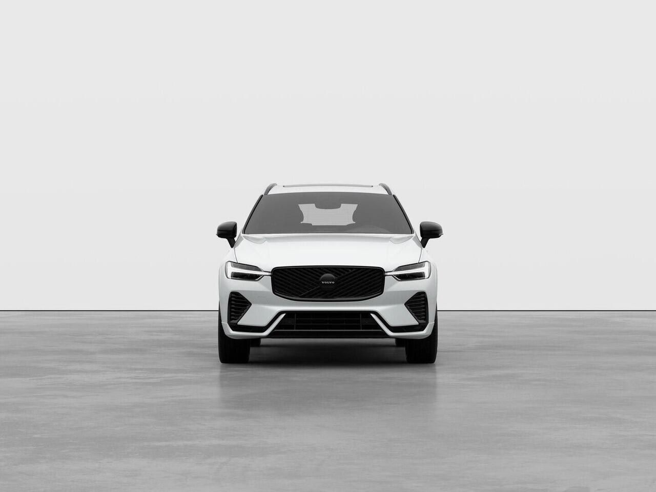 Volvo XC60 2.0 T6 Plug-in hybrid AWD Plus Black Edition Automaat / Panoramadak / Privacy Glass / MY2026 / 21" velgen / MY2026