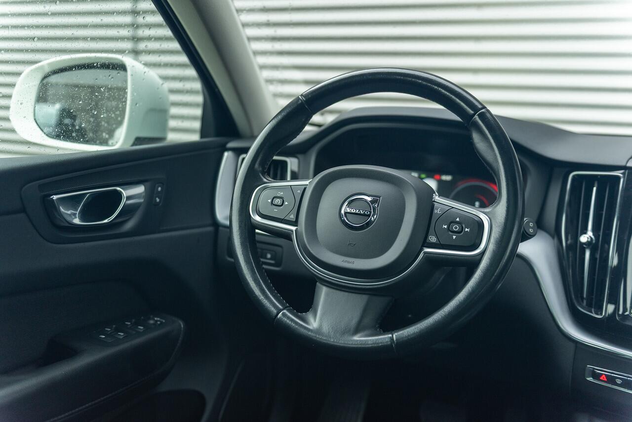 Volvo XC60 T6 Aut. Inscription CruiseControl DAB Panoramadak 340pk