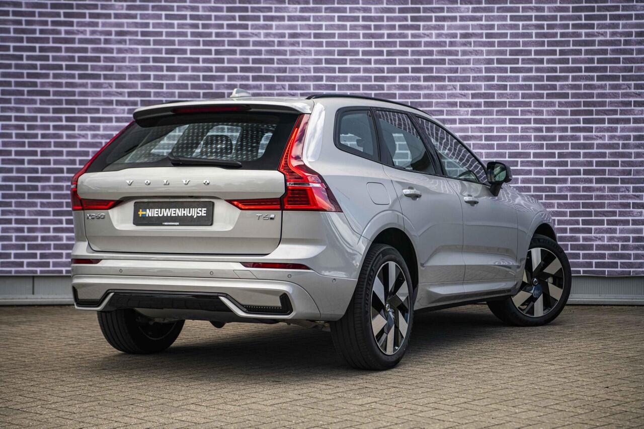 Volvo XC60 2.0 T6 Plug-in hybrid AWD Ultra Dark | Trekhaak | 360 Camera | Panoramadak | Adaptieve Cruise Control | Dode Hoek Detectie |