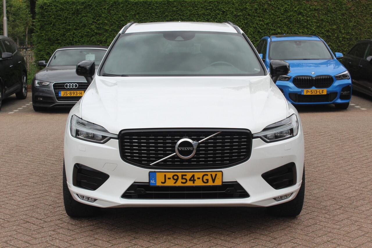 Volvo XC60 2.0 T5 AWD Inscription / Trekhaak / Camera / Leder / 20'' / Navigatie / Dodehoek / DAB / Cruise Control