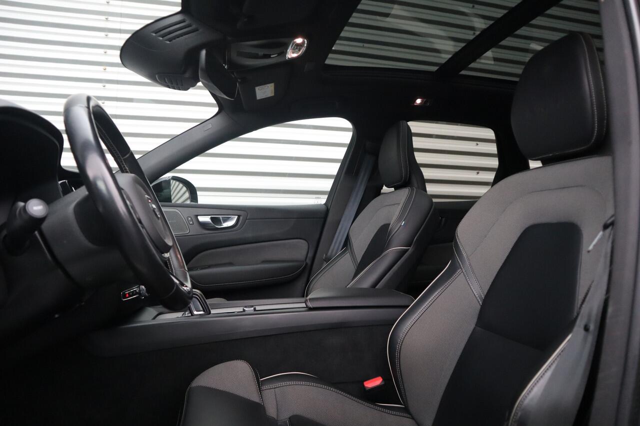 Volvo XC60 2.0 T8 Twin Engine AWD R-Design Luchtvering / Harman Kardon / Panorama dak /