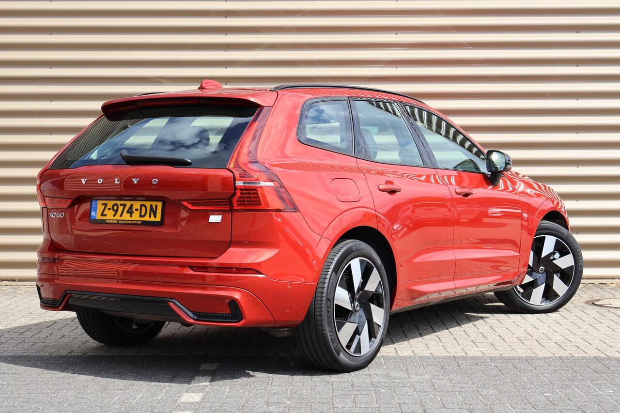 Volvo XC60 T6 Plug-in hybrid AWD Ultimate Dark | Luchtvering | Head-up display | Elektr. Trekhaak