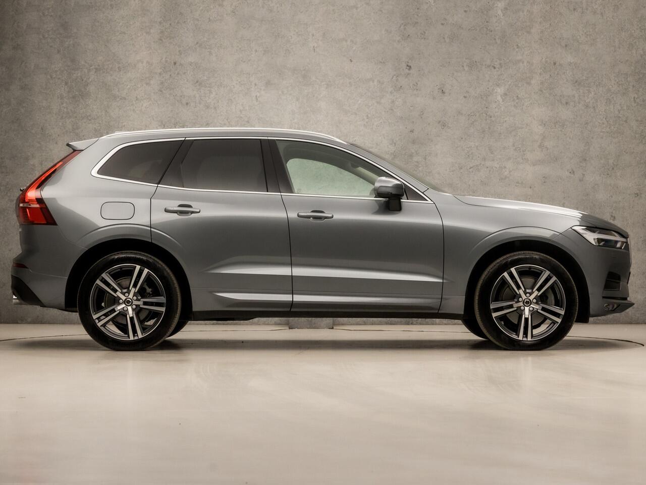 Volvo XC60 2.0 B5 AWD Inscription Sport 391Pk Automaat (APPLE CARPLAY, GROOT NAVI, STUUR/STOELVERWARMING, MEMORY SEATS, LEDER, CAMERA, ADAPTIVE CRUISE, TREKHAAK ELEKTRISCH, KEYLESS, NIEUWE APK, NIEUWSTAAT)